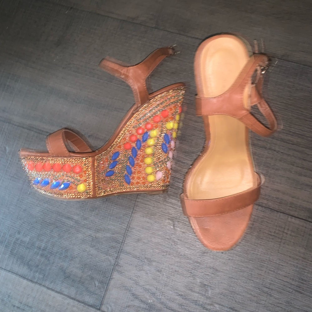 Rhinestone Wedges - Picture 3 of 8